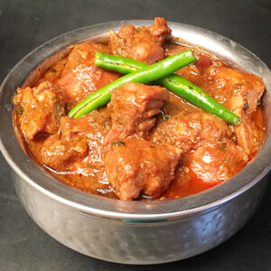 Chicken Achari Handi with 2 Rotis